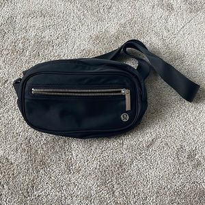 Wunderlust belt bag 1.8L